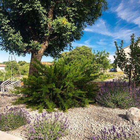 Apartments Brig Perfect Countryside Holiday! Крк Экстерьер фото