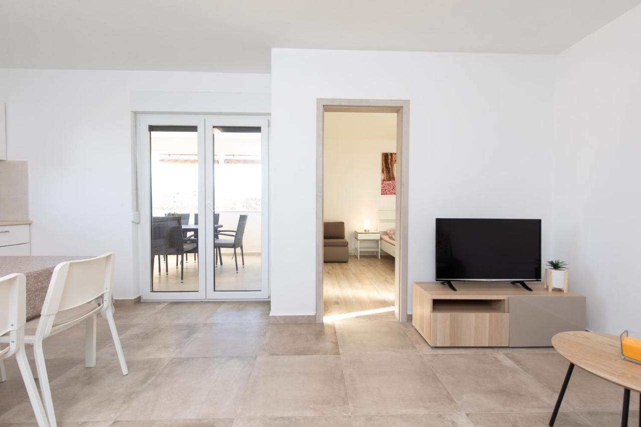 Apartments Brig Perfect Countryside Holiday! Крк Экстерьер фото